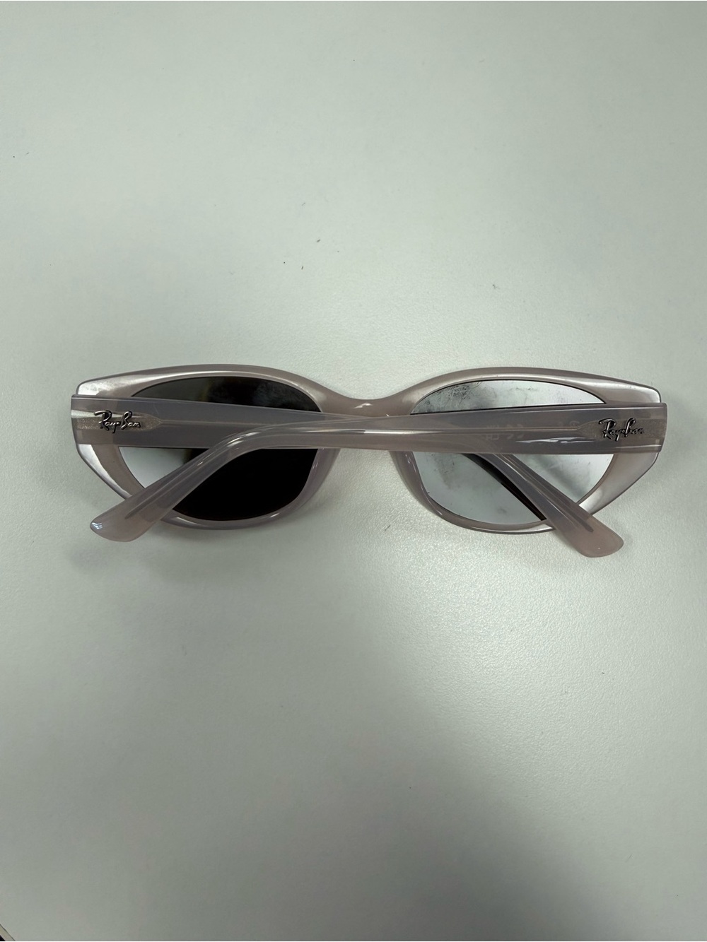 Ray Ban Sunglasses - Picture 2 of 5